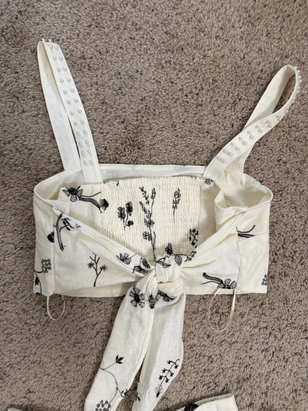 NWT House of Harlow Ivory Maxi Skirt with Floral Embroidery and crop top Sz 2. - Picture 5 of 8